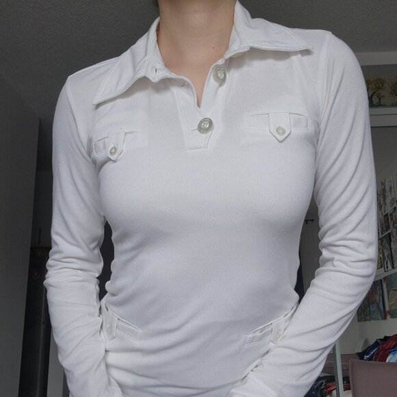 Vintage Y2K Oakley white long-sleeved top with pockets ✦ Extra-Small ✦ - Picture 2 of 16